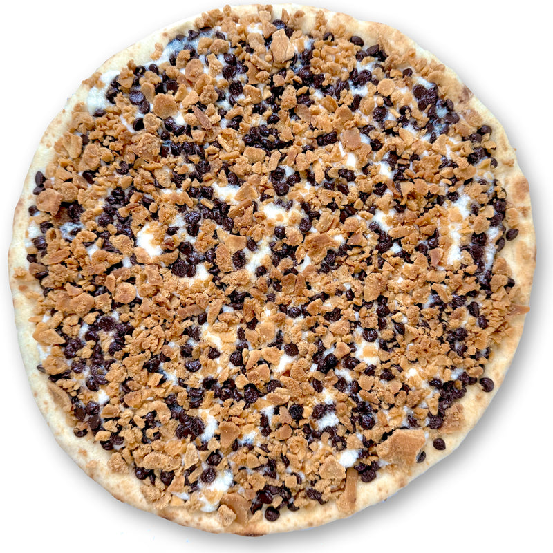 Chocolate Chip Cannoli Dessert Pizza